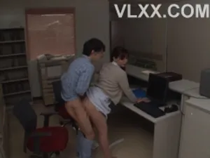 Loạt phim về mẹ - Nhiều bà mẹ ngực to bị xuất tinh vào âm đạo bởi BBC